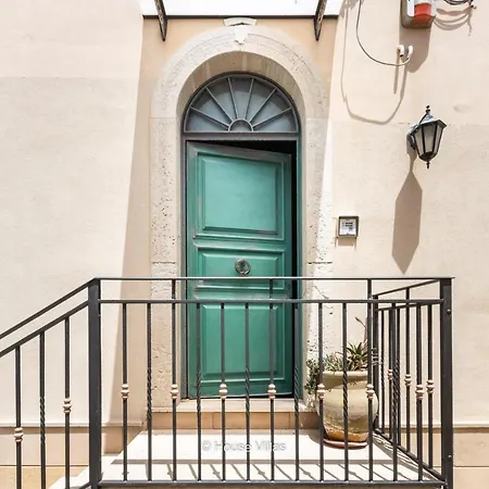 Apartment House&villas - La Terrazza Sul Borgo
