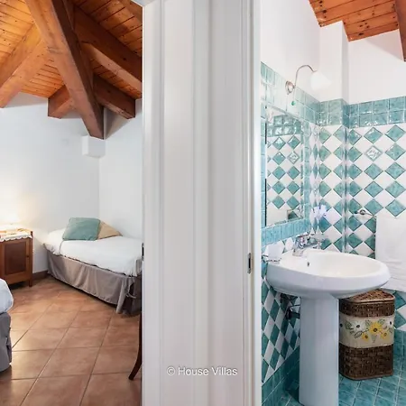 Apartment House&villas - La Terrazza Sul Borgo Marzamemi